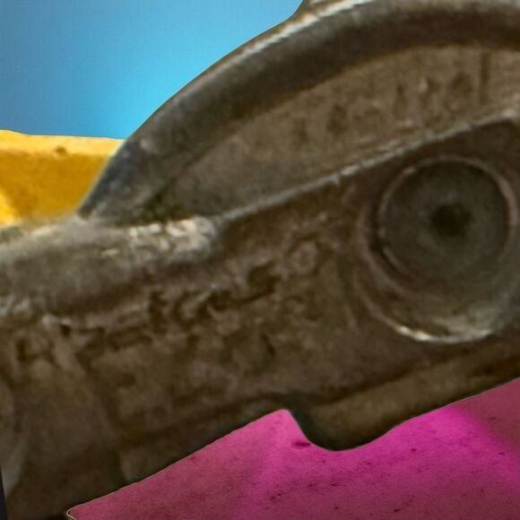 2012 Mattel HOTWHEELS Stunt Yellow 3 Wheel Diecast Motorcycle Blastous 1:64 - Picture 6 of 8